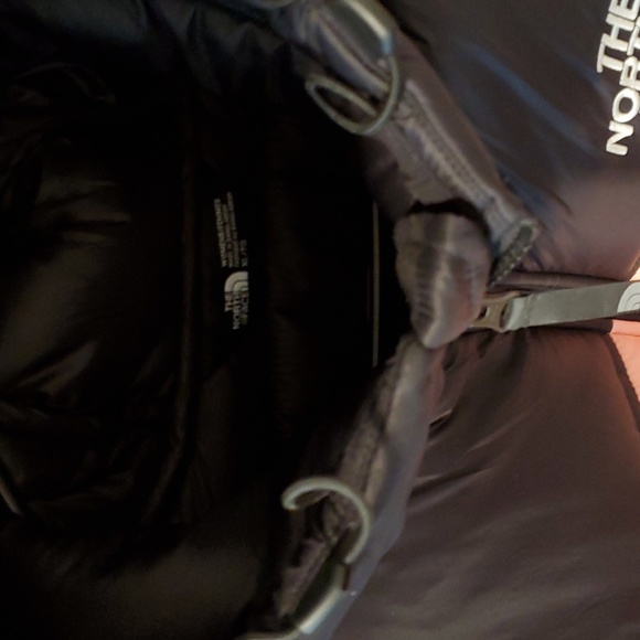 North Face Puffer Jacket size XL Excellent condition Gorgeous Ballet Pink/Black - Picture 4 of 16